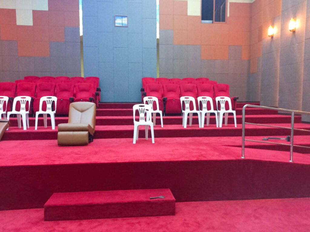 ภาพถ่าย: พรมโรงหนัง พรมโรงภาพยนต์
พรมหอประชุม พรมแดง